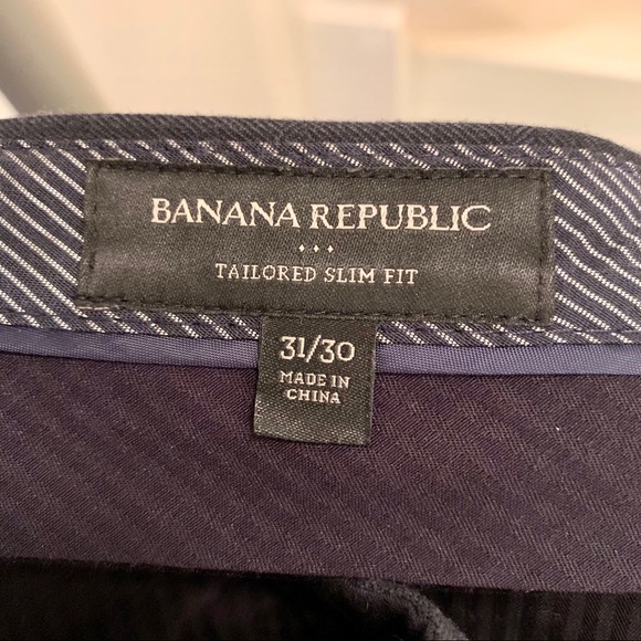 Banana Republic men’s Tailored Pants - Picture 2 of 3